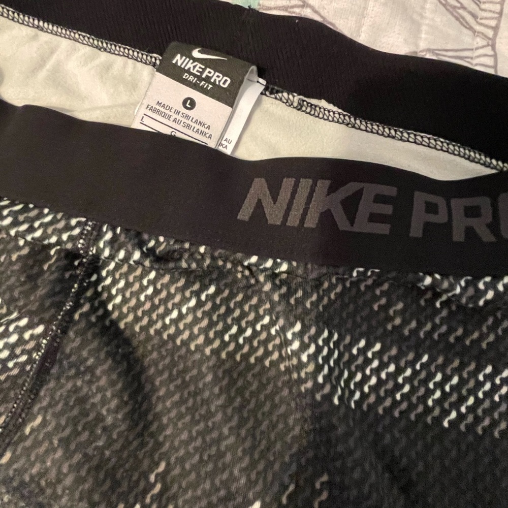 Nike leggings